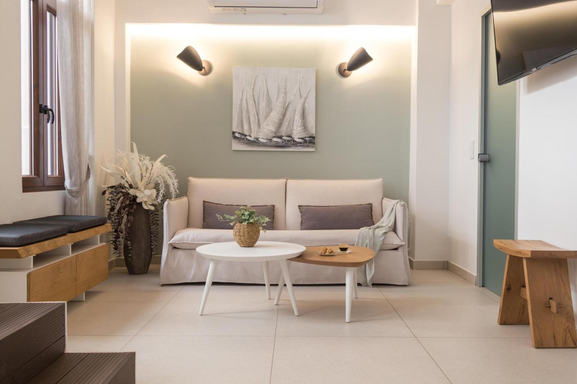 Le Bijou Luxury Upper Suite, roof garden with jacuzzi&unique views! Réthymnon Extérieur photo